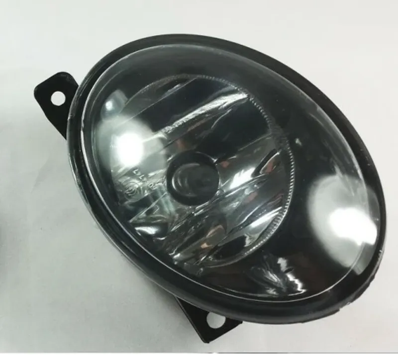 Дясна лампа халоген за Фолксваген Транспортер Т5 Мултиван Каравел VW TRANSPORTER T5 CARAVELLE 2010+ 7E0941700A - 0