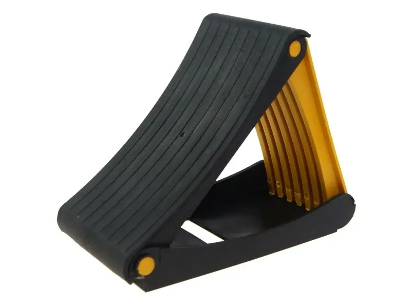 Клин стопер за автомобилни гуми Carmotion - 0