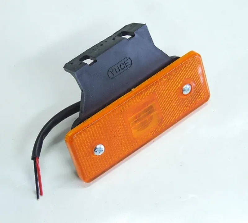 12V Диоден 4 LED ЛЕД Маркер габарит токос светлина за камиони бус ван ремарке каравана - 110 мм х 40 мм - оранжев - 0