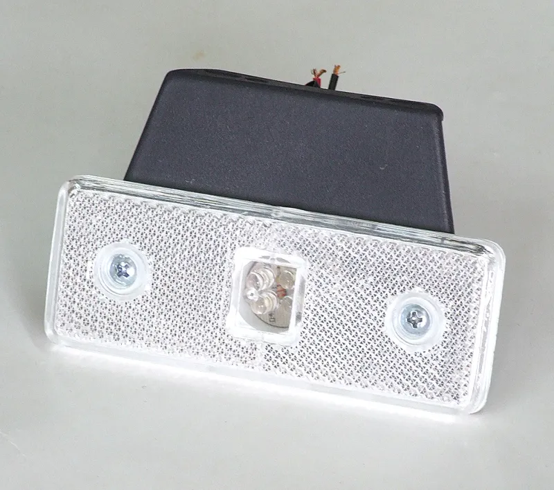 24V Диоден 4 LED ЛЕД Маркер габарит токос светлина за камиони бус ван ремарке каравана - 110 мм х 40 мм - бял MAR033 - 0